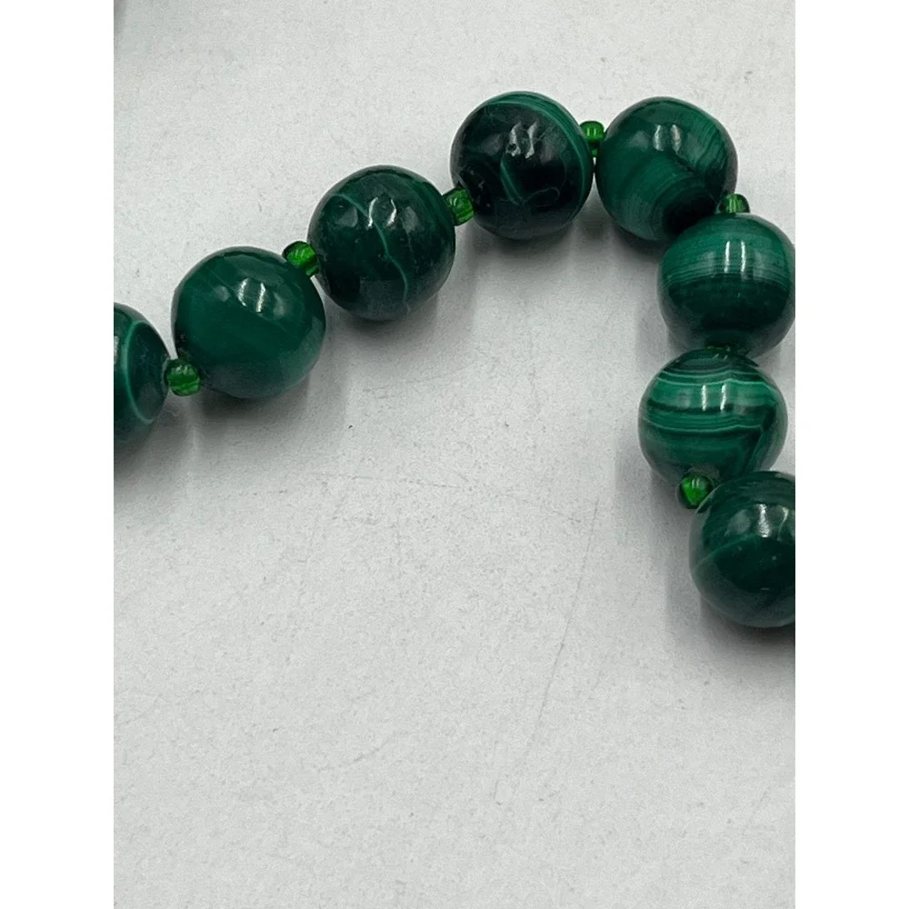 Malachite Vibrant Green with Banding Graduated Round Polished Beaded Necklace‎